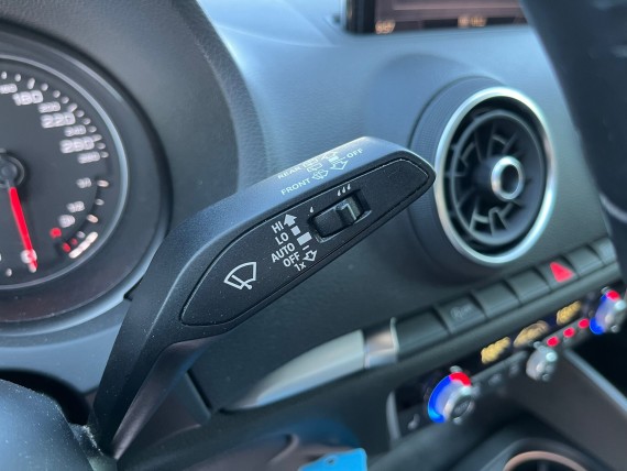 AUDI A3 SPORTBACK Audi A3-016.jpg